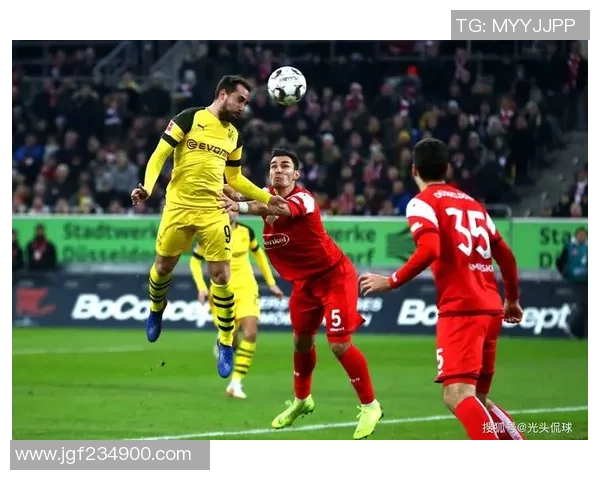 谢菲联足球队历史传奇球星回顾与辉煌时刻再现