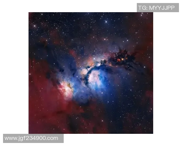 足球星云：从绿茵场到宇宙之巅，探寻足球与星际的奇妙交融